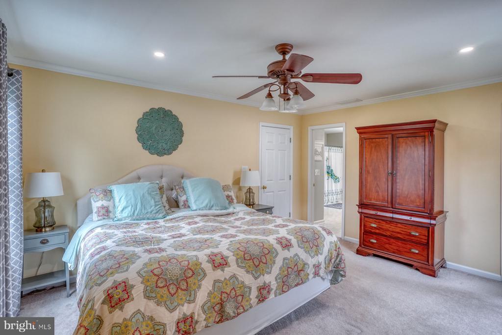 503 UMBER COURT