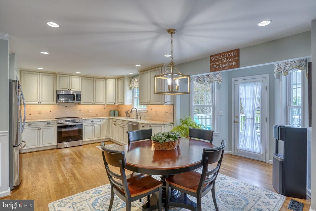 503 UMBER COURT
