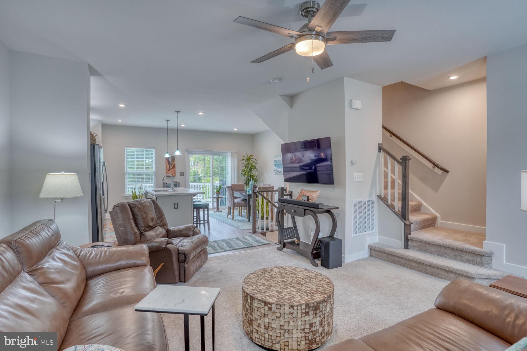 2049 RIVERS DRIVE
