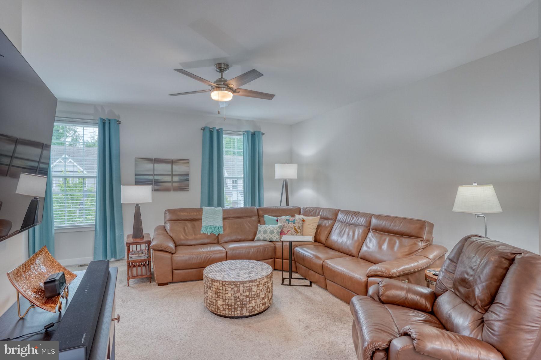 2049 RIVERS DRIVE
