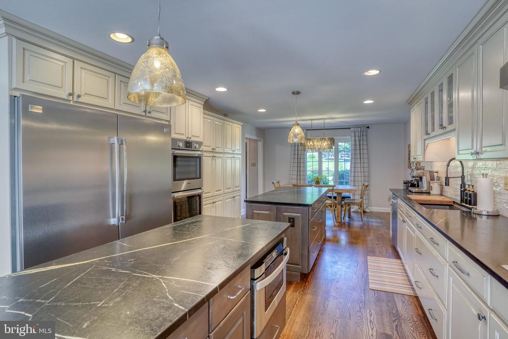 7 PIERSON DRIVE