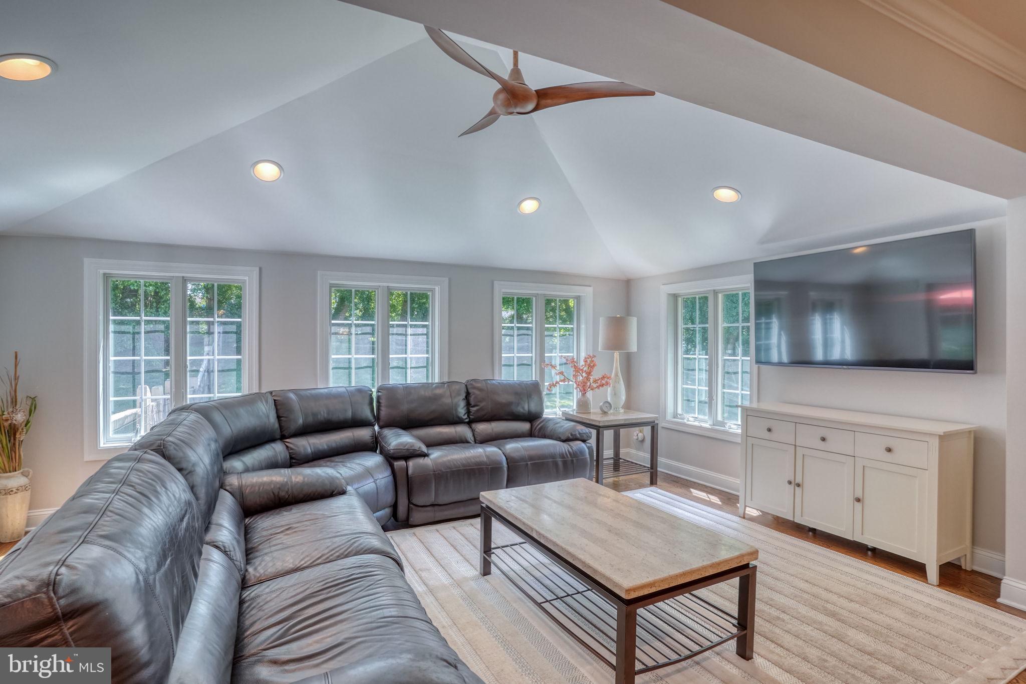7 PIERSON DRIVE