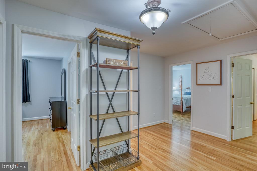 7 PIERSON DRIVE
