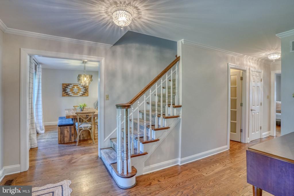 7 PIERSON DRIVE