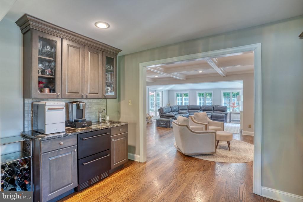 7 PIERSON DRIVE