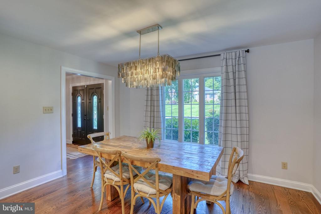 7 PIERSON DRIVE