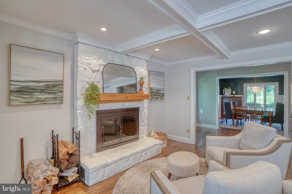 7 PIERSON DRIVE