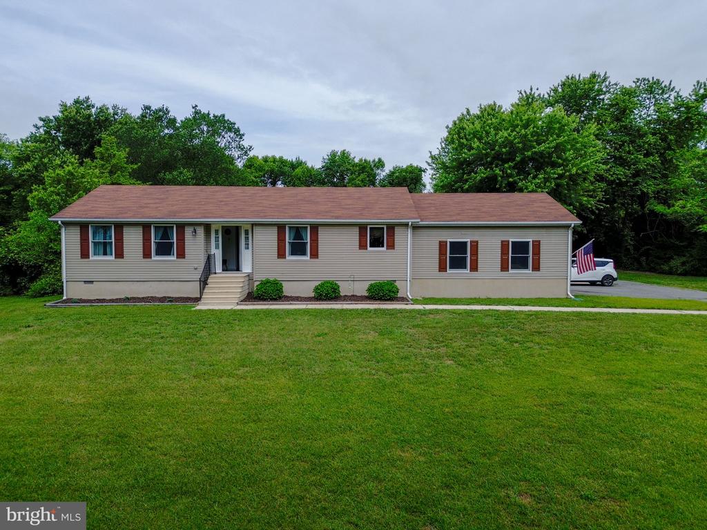 1602 HARVEY STRAUGHN ROAD