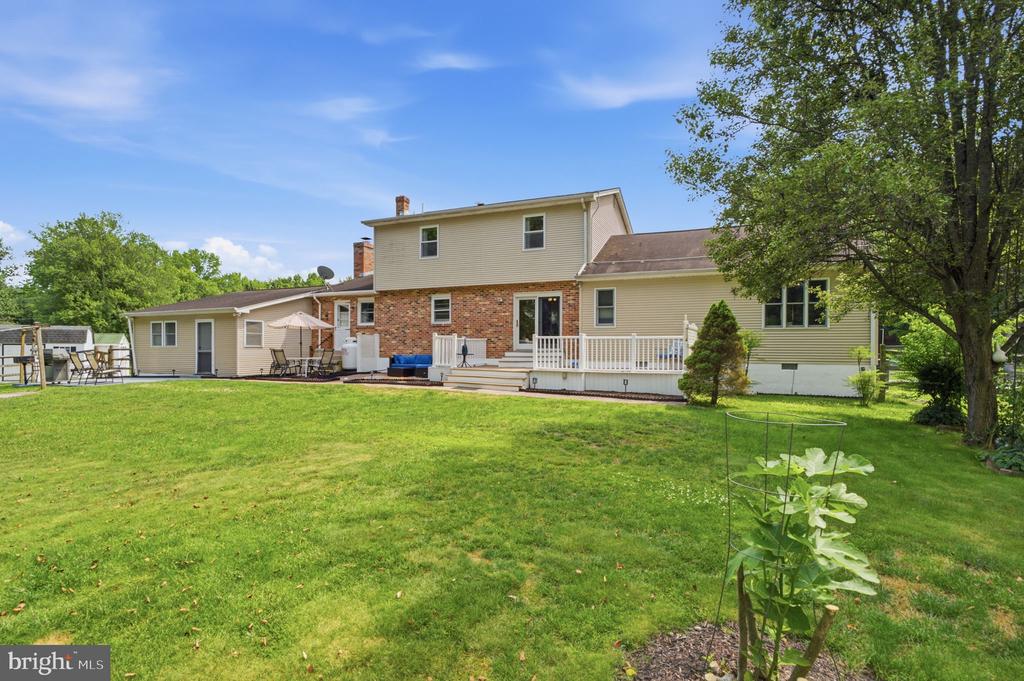 14 BOWFIN DRIVE