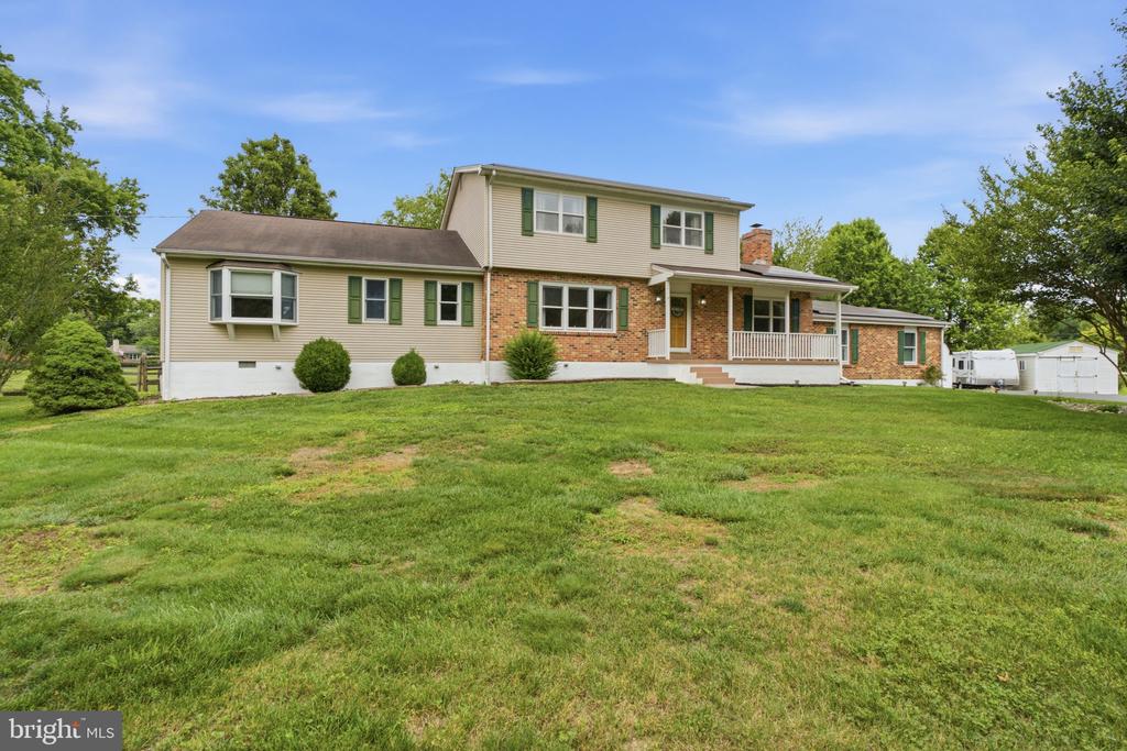 14 BOWFIN DRIVE