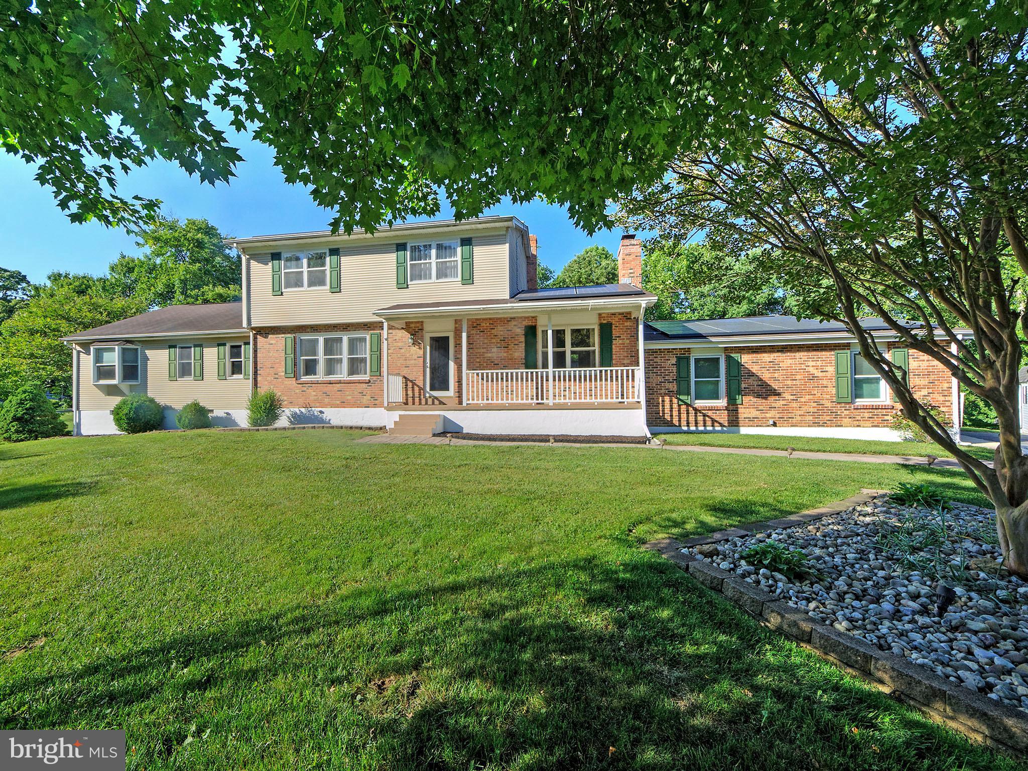 14 BOWFIN DRIVE