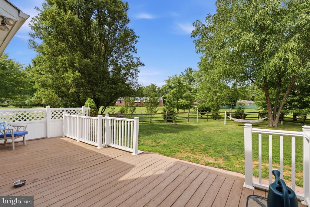 14 BOWFIN DRIVE