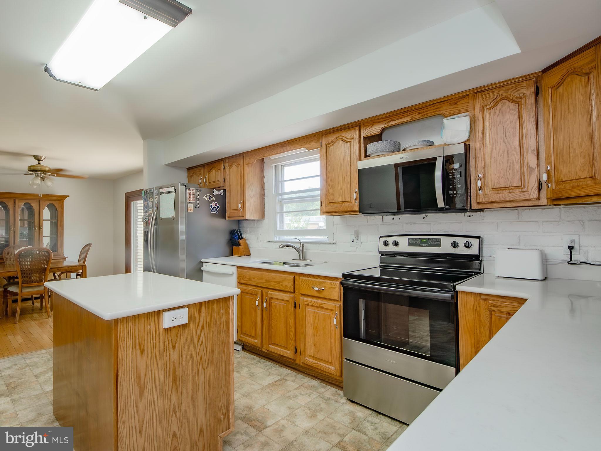 14 BOWFIN DRIVE