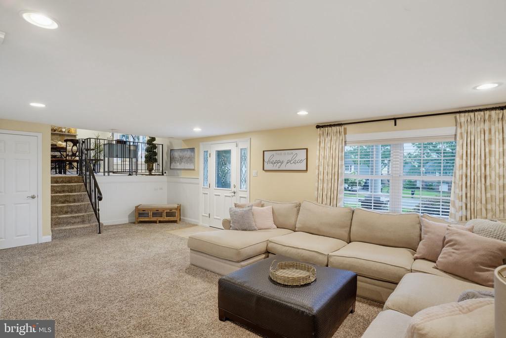 701 LOPER LANE