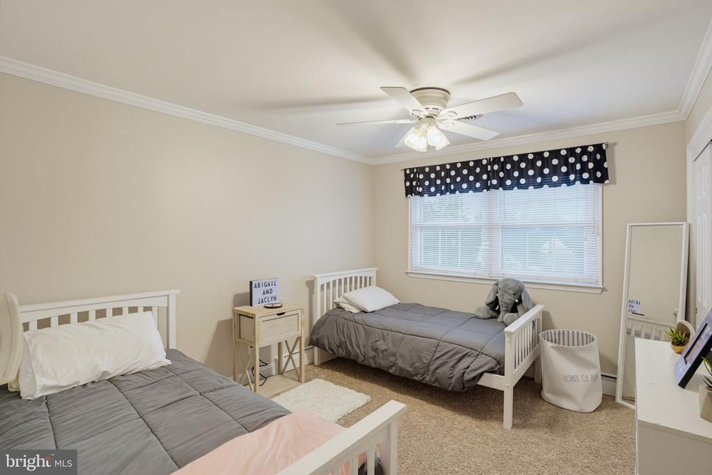 701 LOPER LANE