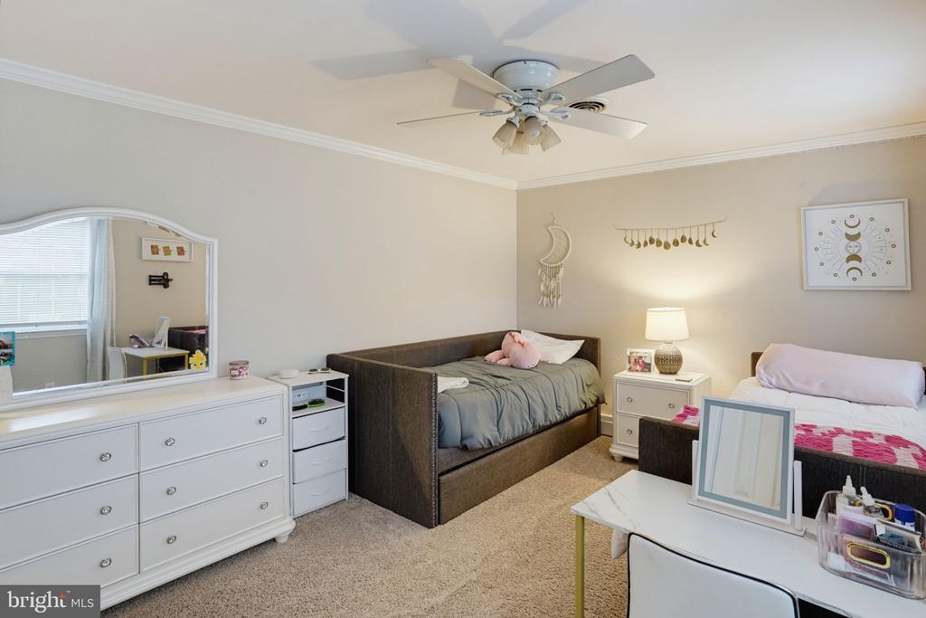 701 LOPER LANE