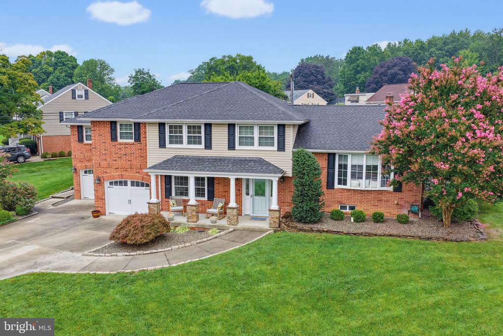 701 LOPER LANE