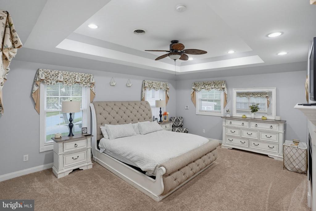 701 LOPER LANE