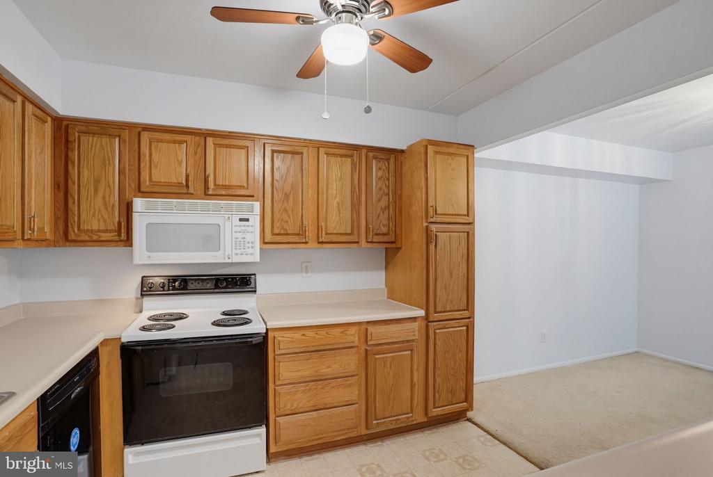 56-302 WELSH TRACT ROAD Unit: 56-302
