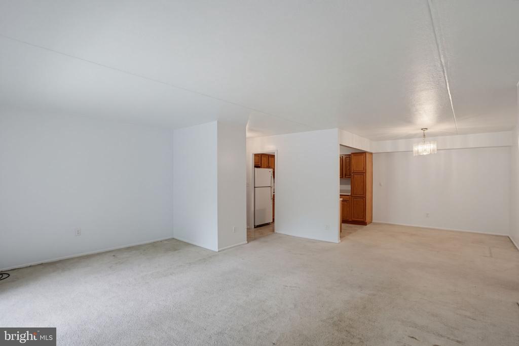 56-302 WELSH TRACT ROAD Unit: 56-302