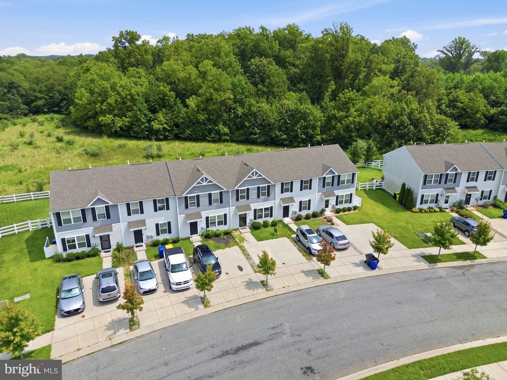 153 WYE OAK DRIVE