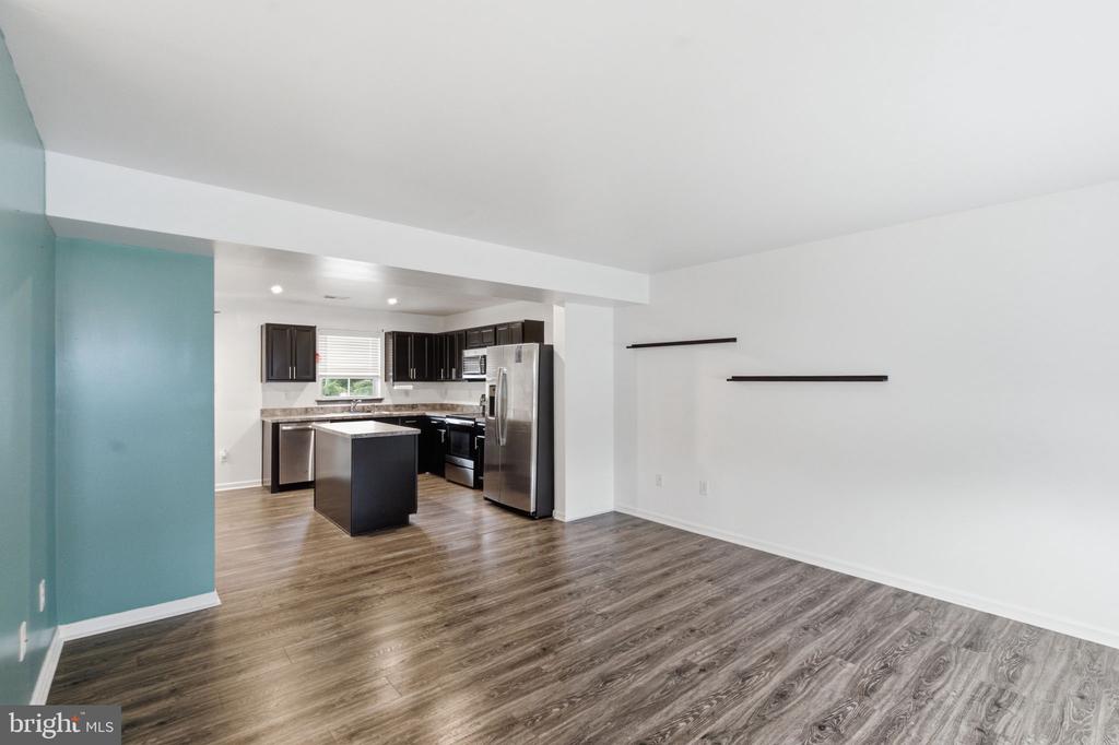 153 WYE OAK DRIVE
