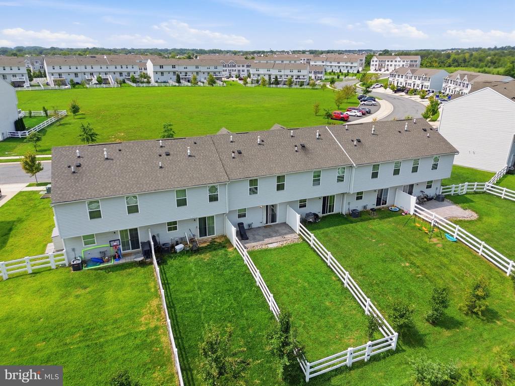 153 WYE OAK DRIVE