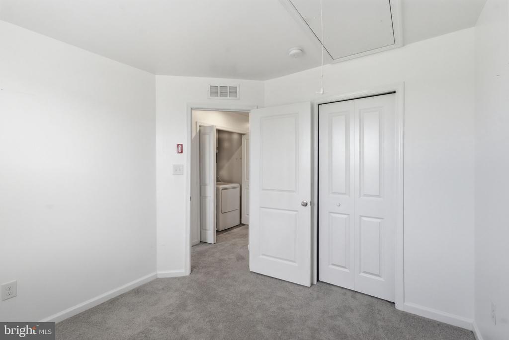 153 WYE OAK DRIVE
