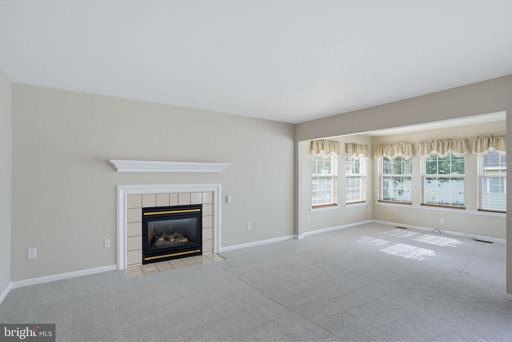 103 GREEN MEADOW CIRCLE