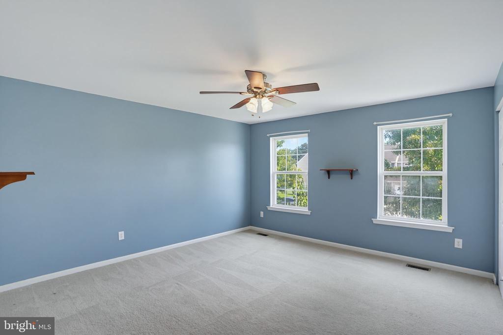 103 GREEN MEADOW CIRCLE