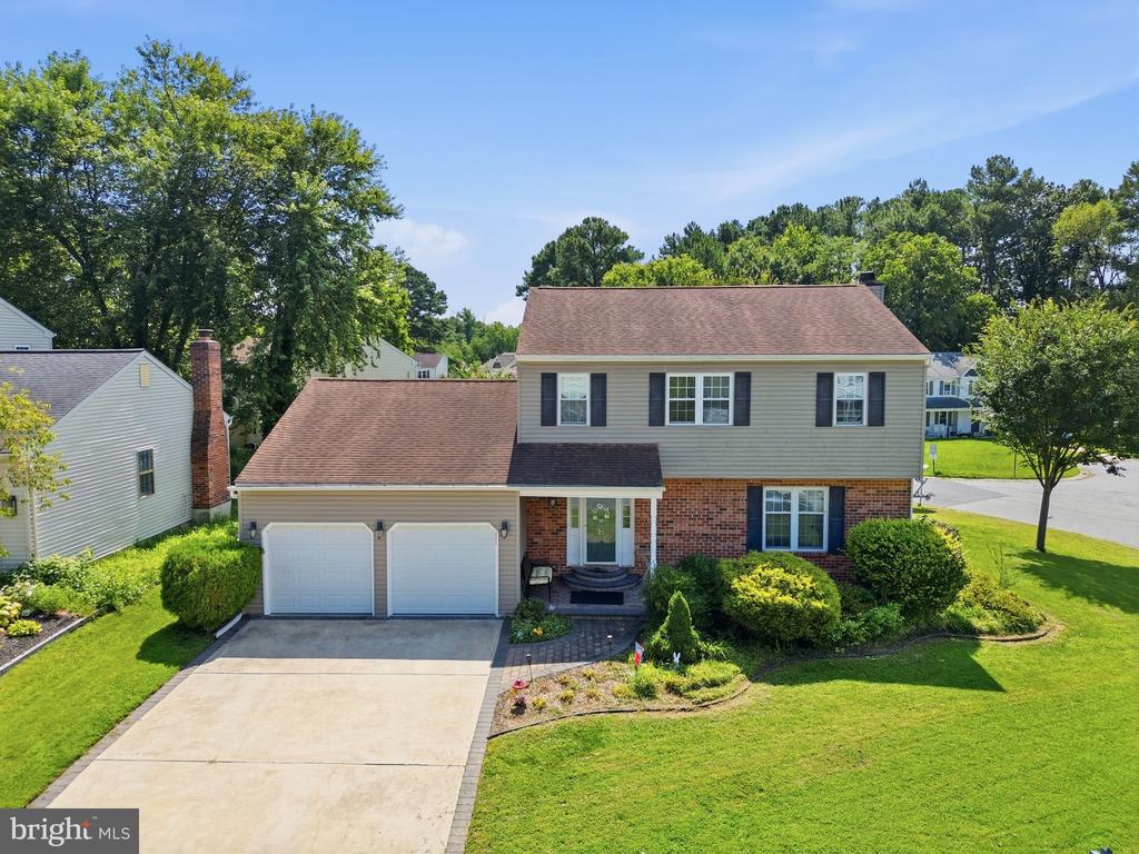 18 JONATHAN DRIVE
