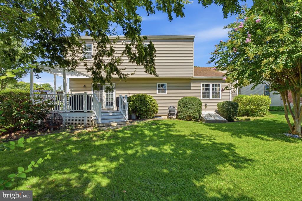 18 JONATHAN DRIVE