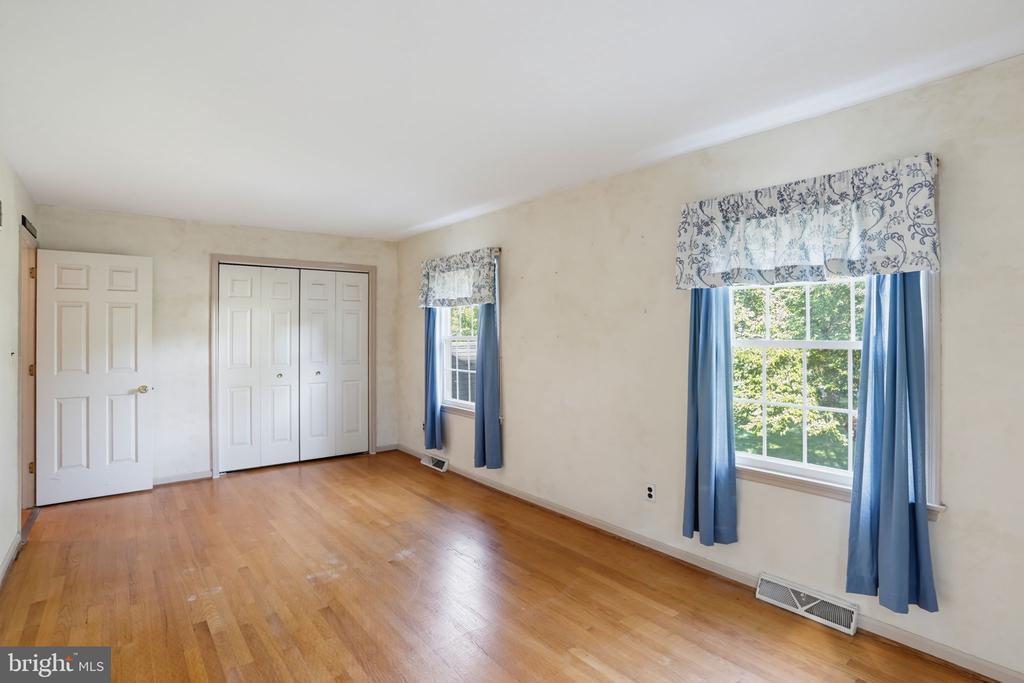 301 CARAVEL DRIVE