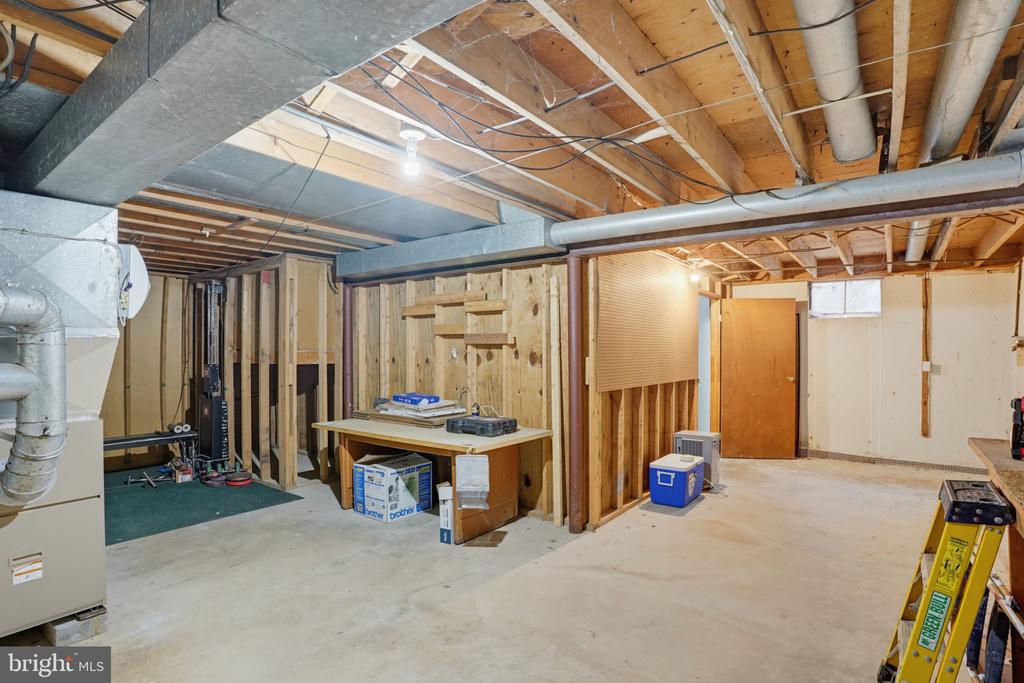 301 CARAVEL DRIVE