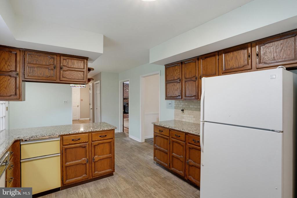 301 CARAVEL DRIVE