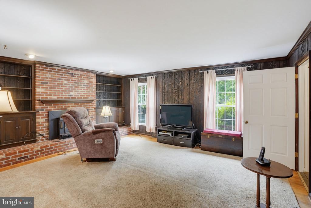 301 CARAVEL DRIVE