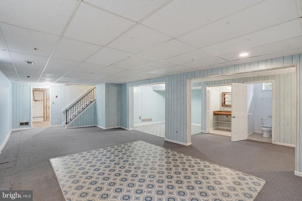 301 CARAVEL DRIVE