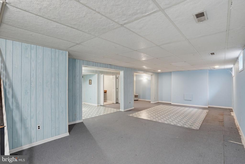 301 CARAVEL DRIVE