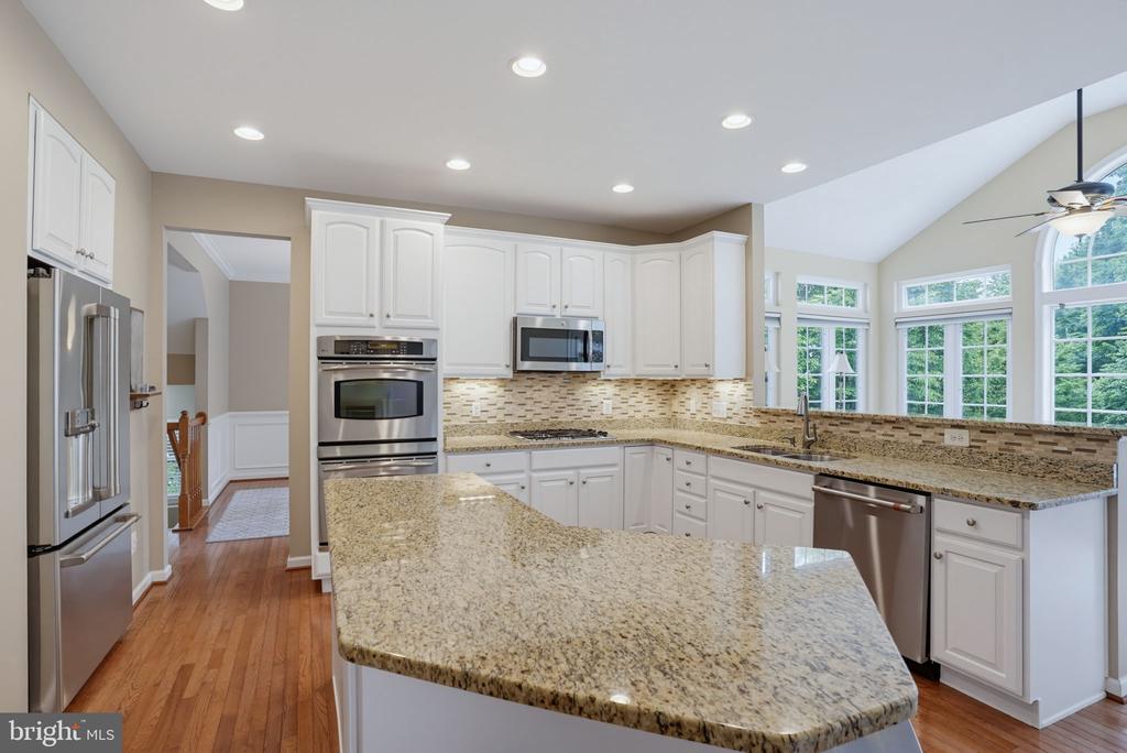 2809 VIDERE DRIVE