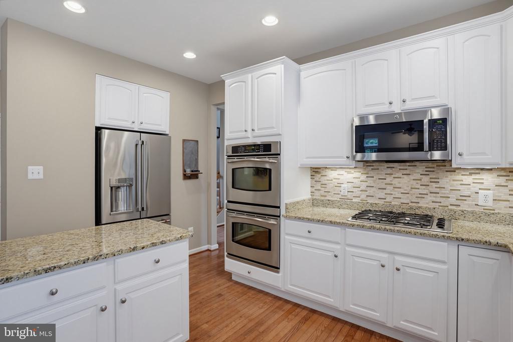 2809 VIDERE DRIVE