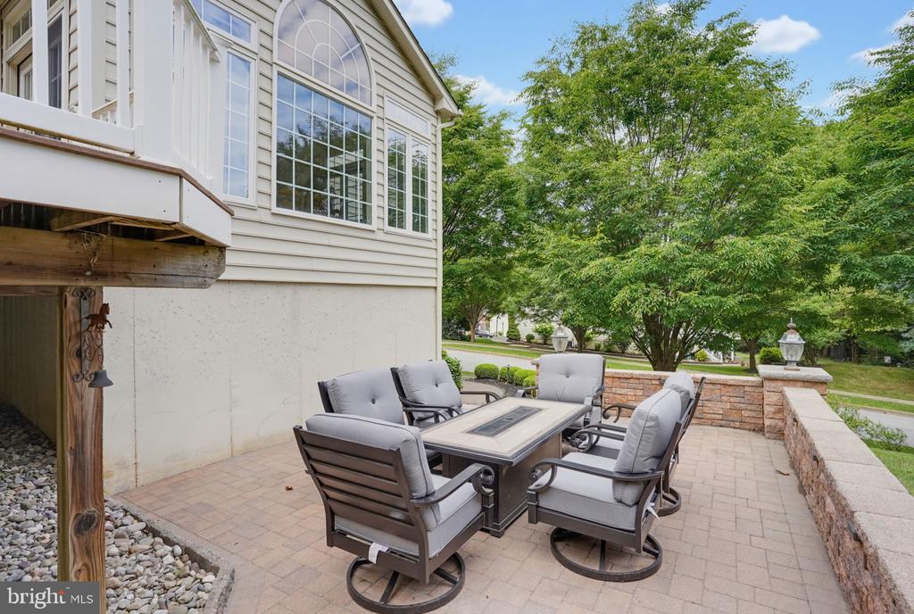 2809 VIDERE DRIVE