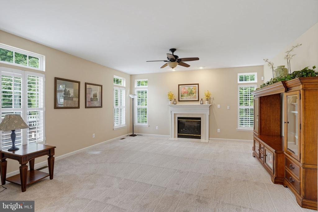 2809 VIDERE DRIVE