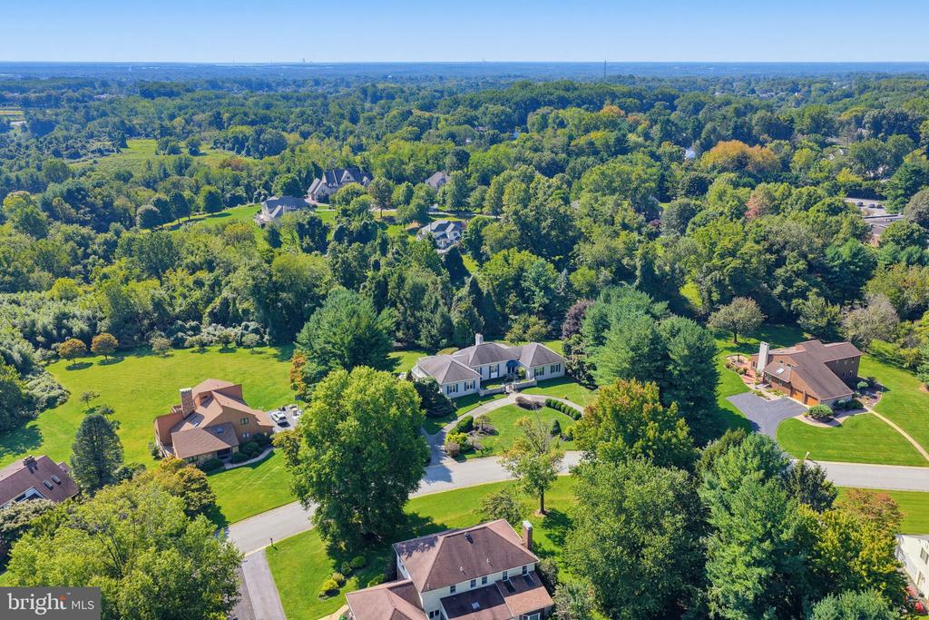 9 MCCORMICK DRIVE