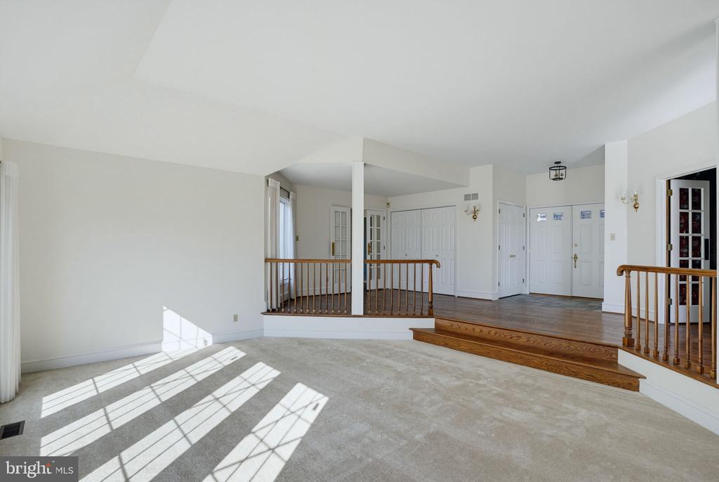 9 MCCORMICK DRIVE