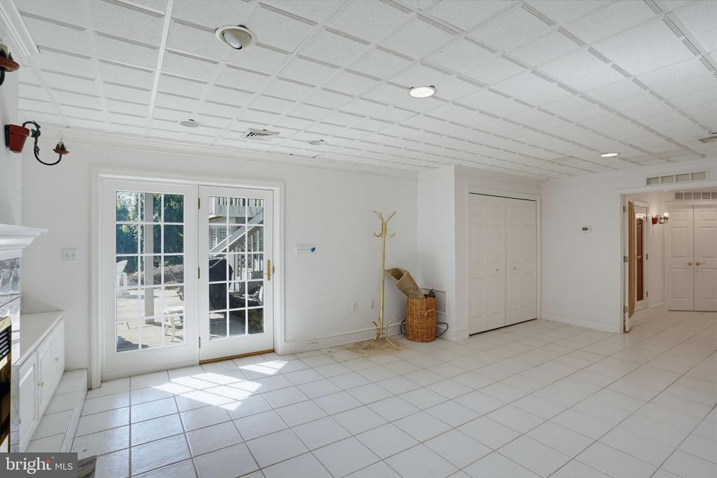 9 MCCORMICK DRIVE