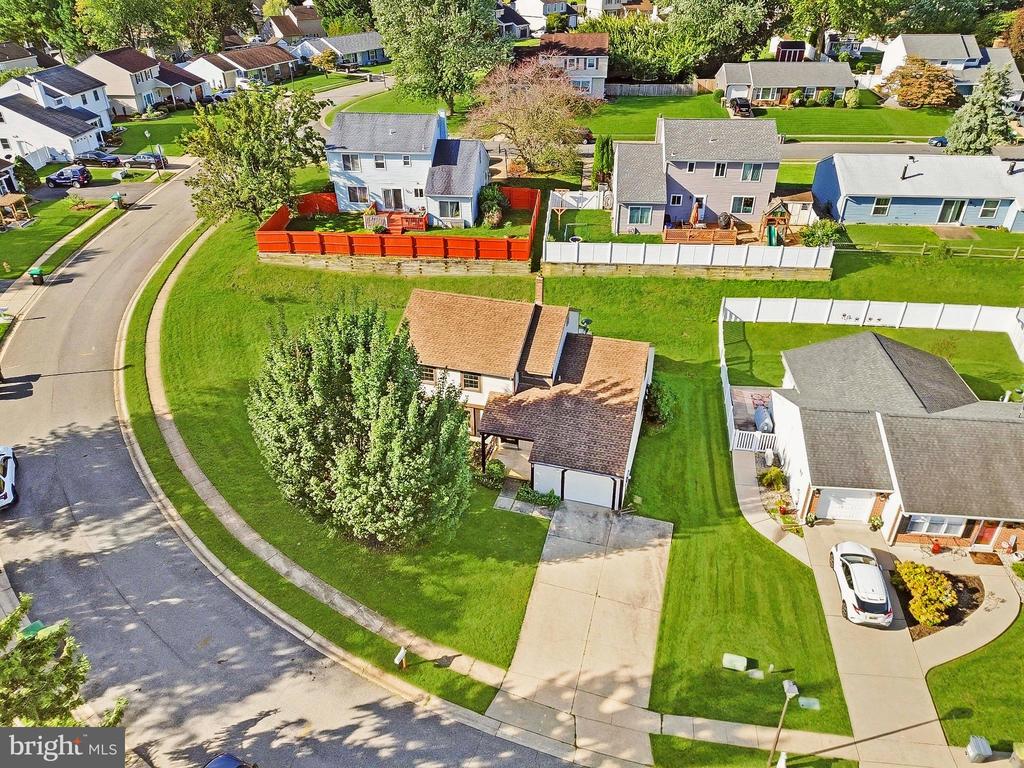 3 E SAINT JOSEPH COURT
