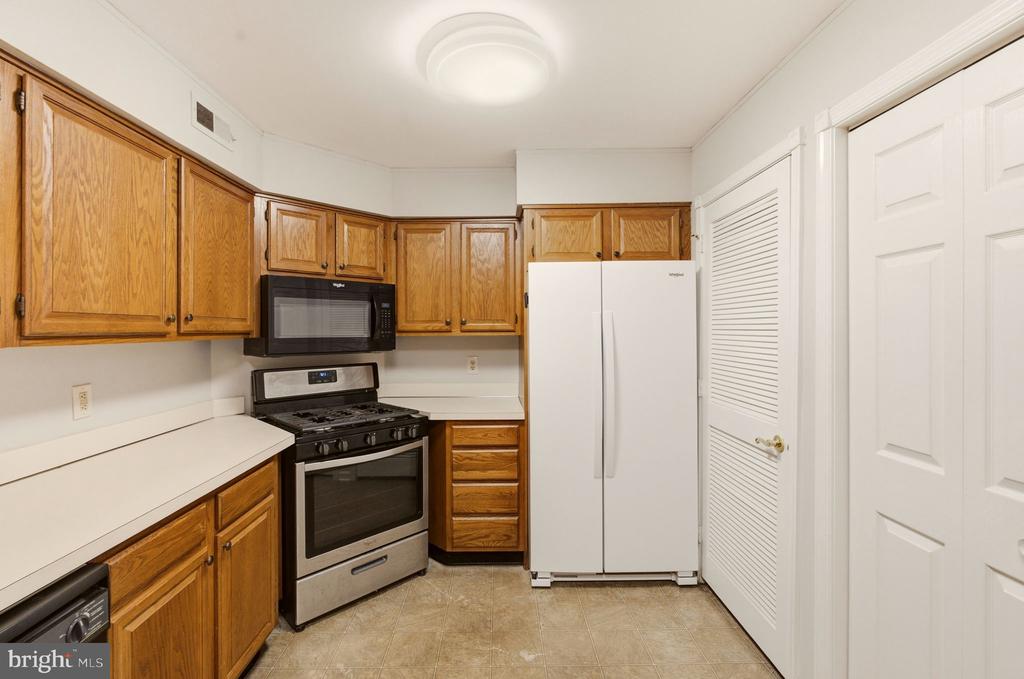 61 STANDIFORD COURT Unit: 146