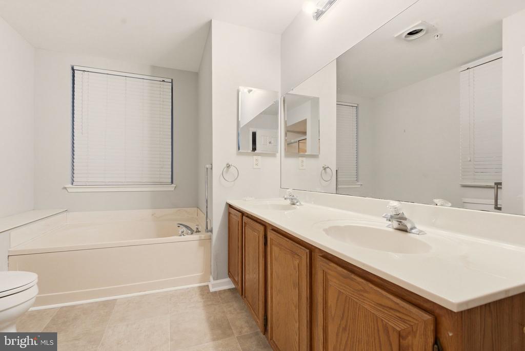 61 STANDIFORD COURT Unit: 146