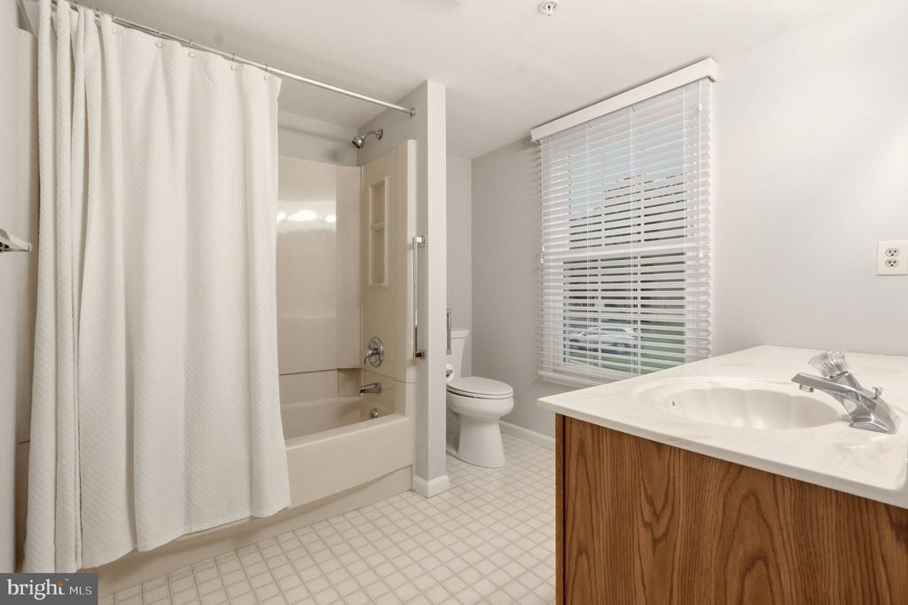 61 STANDIFORD COURT Unit: 146