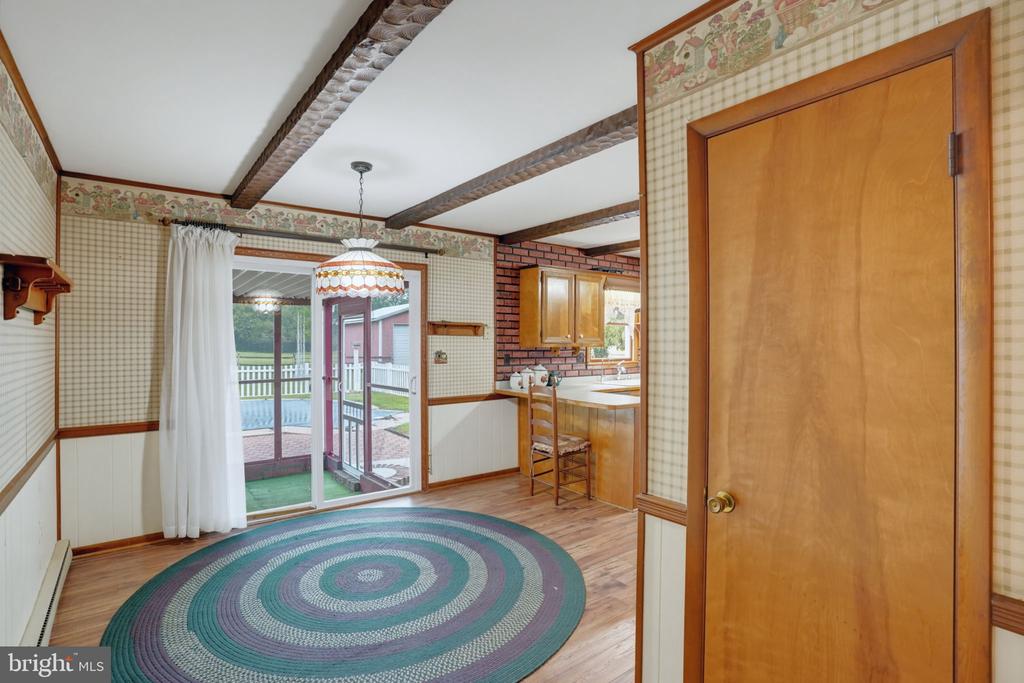 153 BLACKBIRD GREENSPRING ROAD